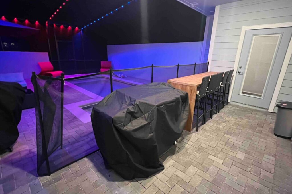 Amazing Friends — Covered patio seating