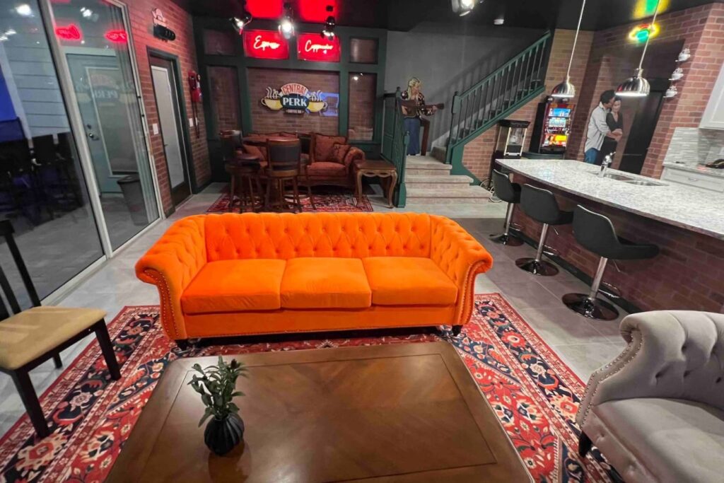 Amazing Friends — Living room seating