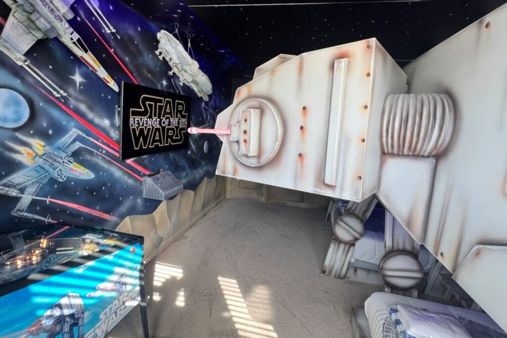 Amazing Friends — Galaxy-inspired beds