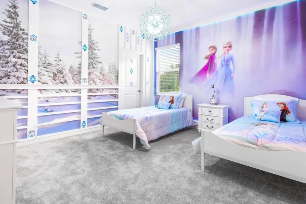 Bella Vida · 12-bedroom home — Winter-inspired twin bedroom